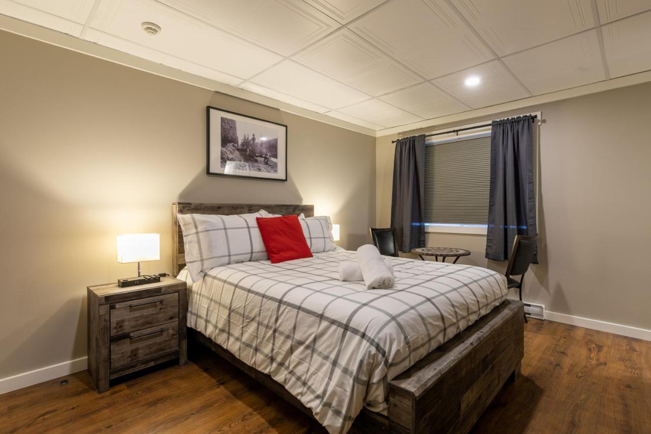 The Cache Hotel And Lodgings Golden Extérieur photo