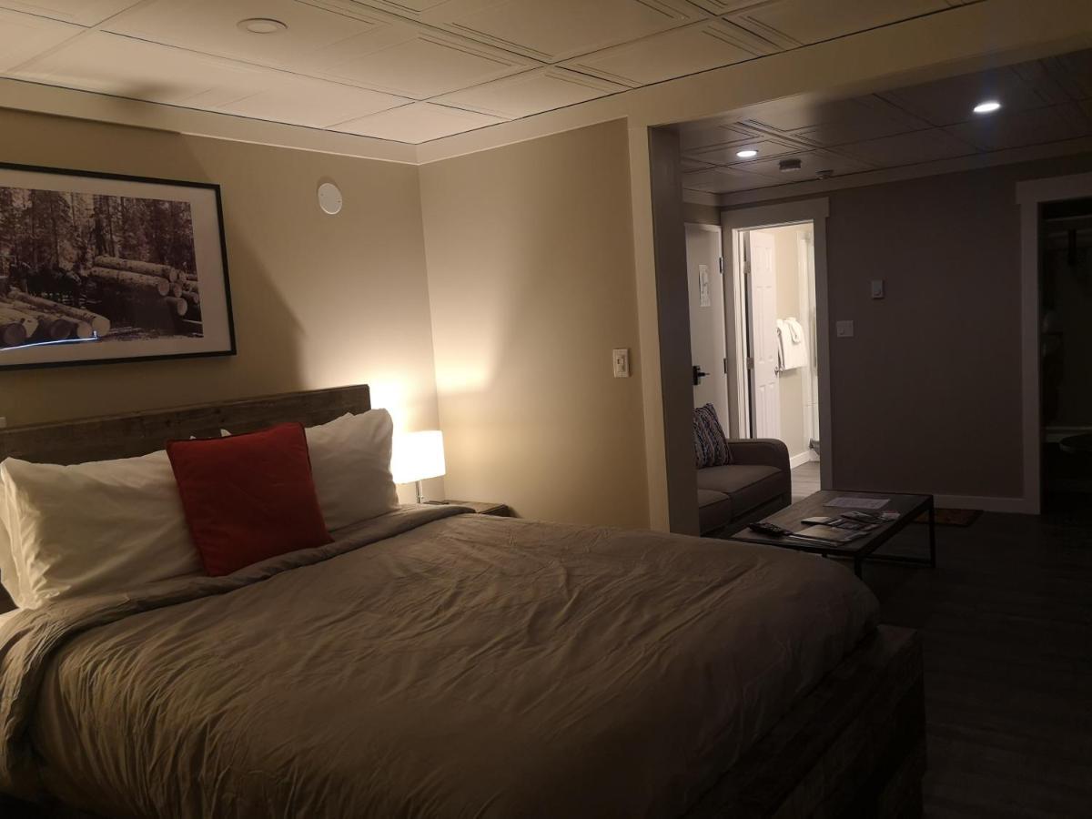 The Cache Hotel And Lodgings Golden Extérieur photo